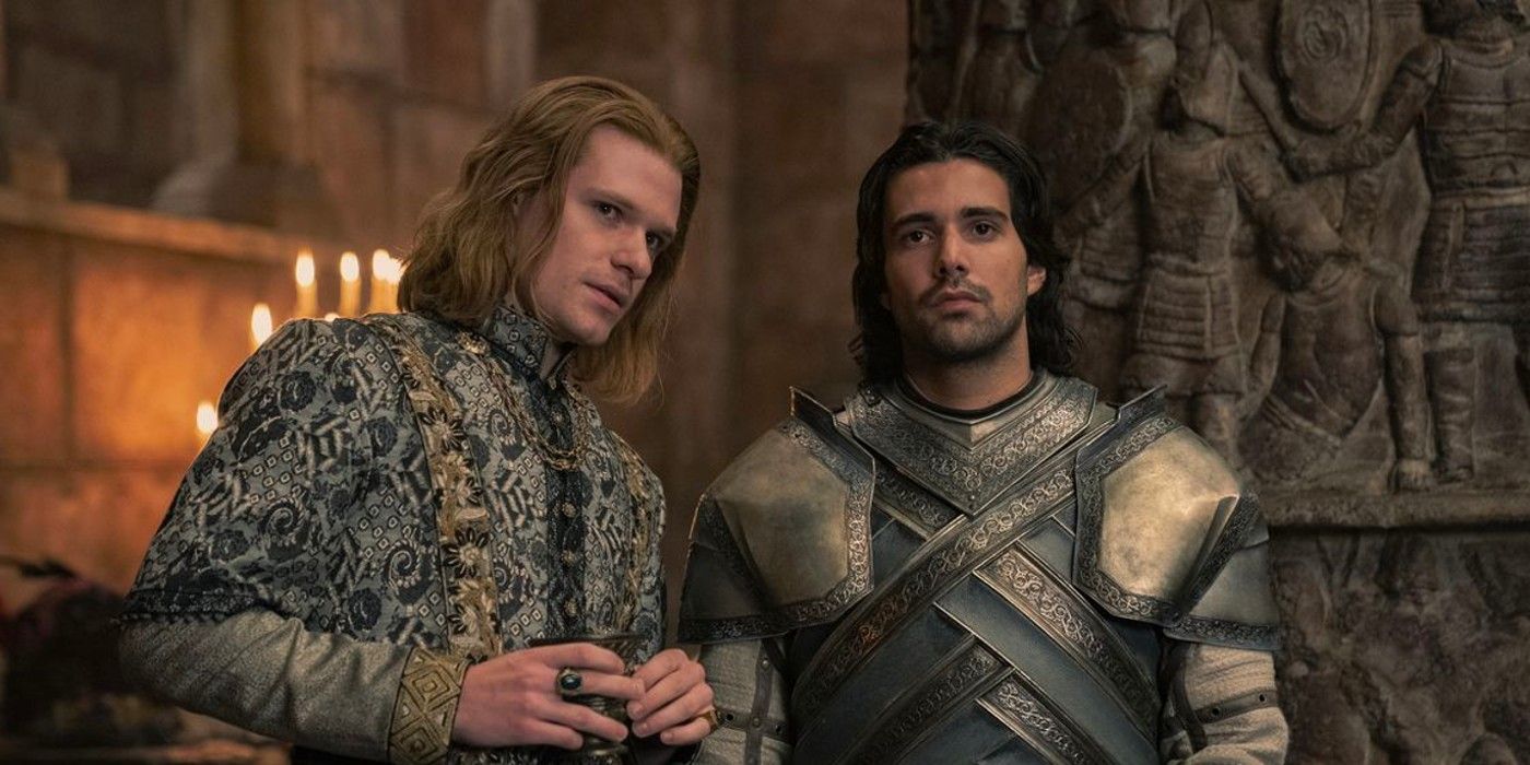 Sor Joffrey Lonmouth conversando com Sor Criston Cole em House of the Dragon.