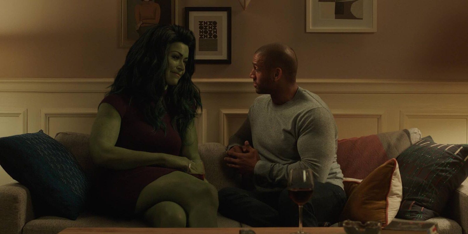 Jen on a date in She-Hulk