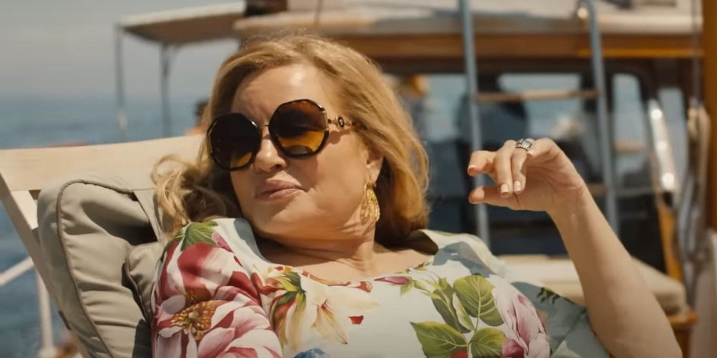 Dlisted  Jennifer Coolidge Is Back In The Season Two Trailer For “The White  Lotus”