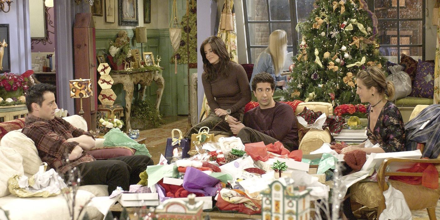 The gang opens presents on Christmas in Friends