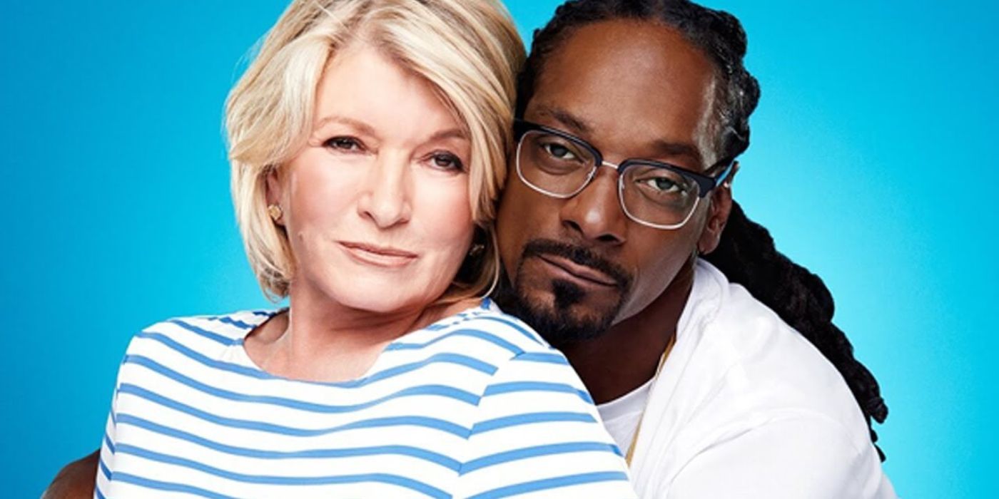 Martha Stewart and Snoop Dogg embracing and posing for a photo.