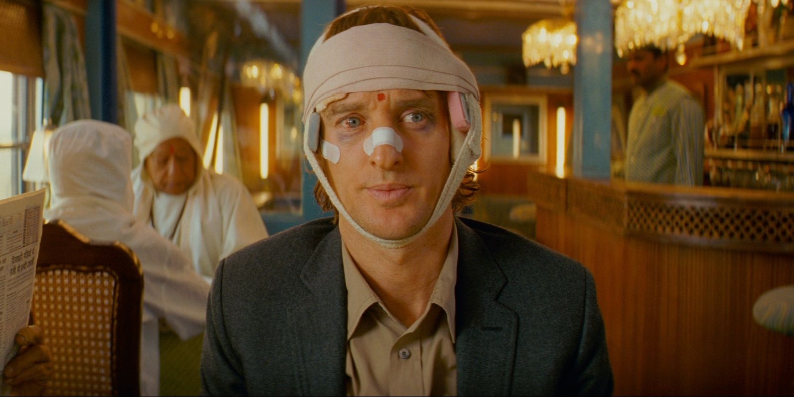 Owen Wilson in the dining car in The Darjeeling Limited