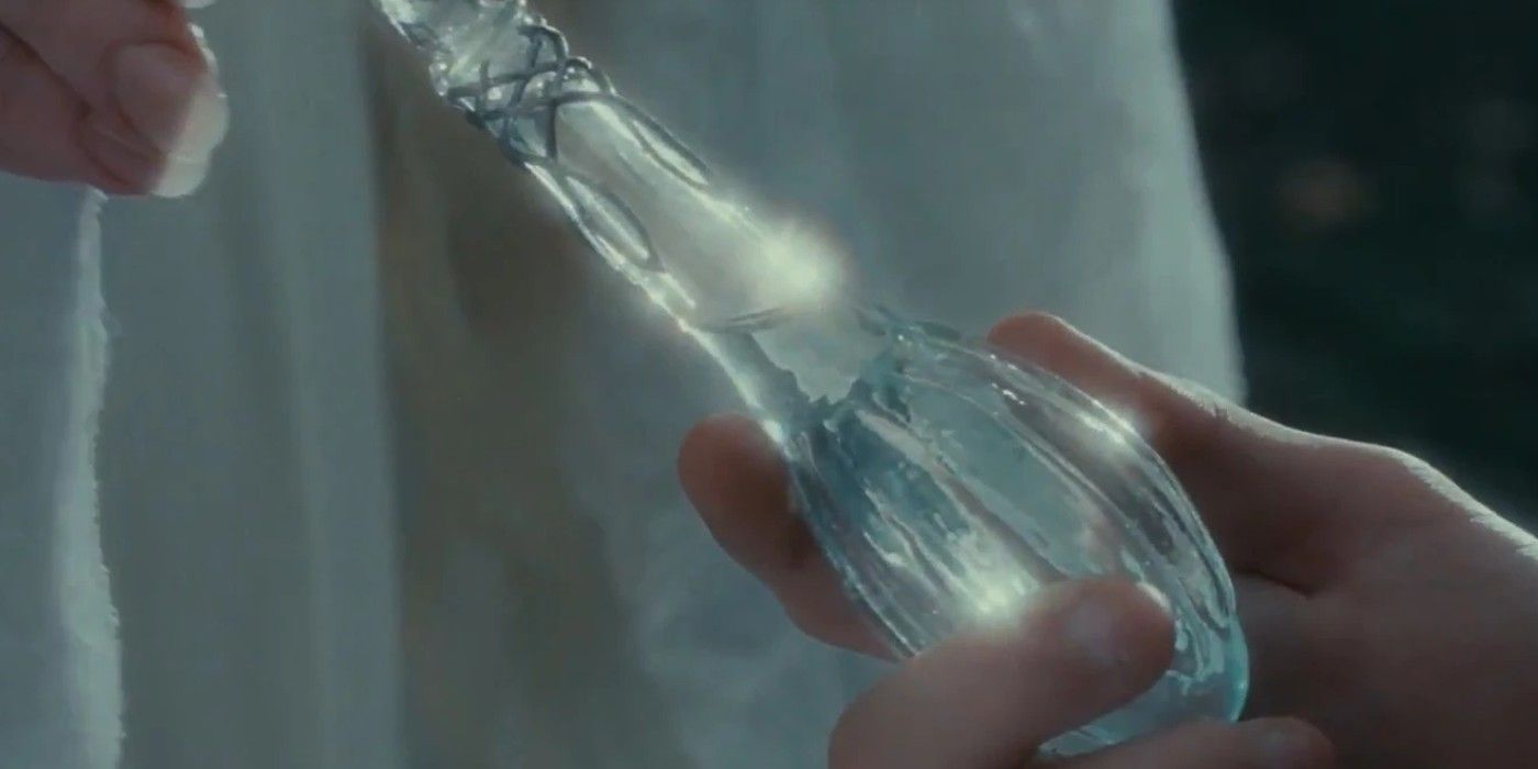 Phial of Galadriel in Lord of the Rings the Fellowship of the Ring