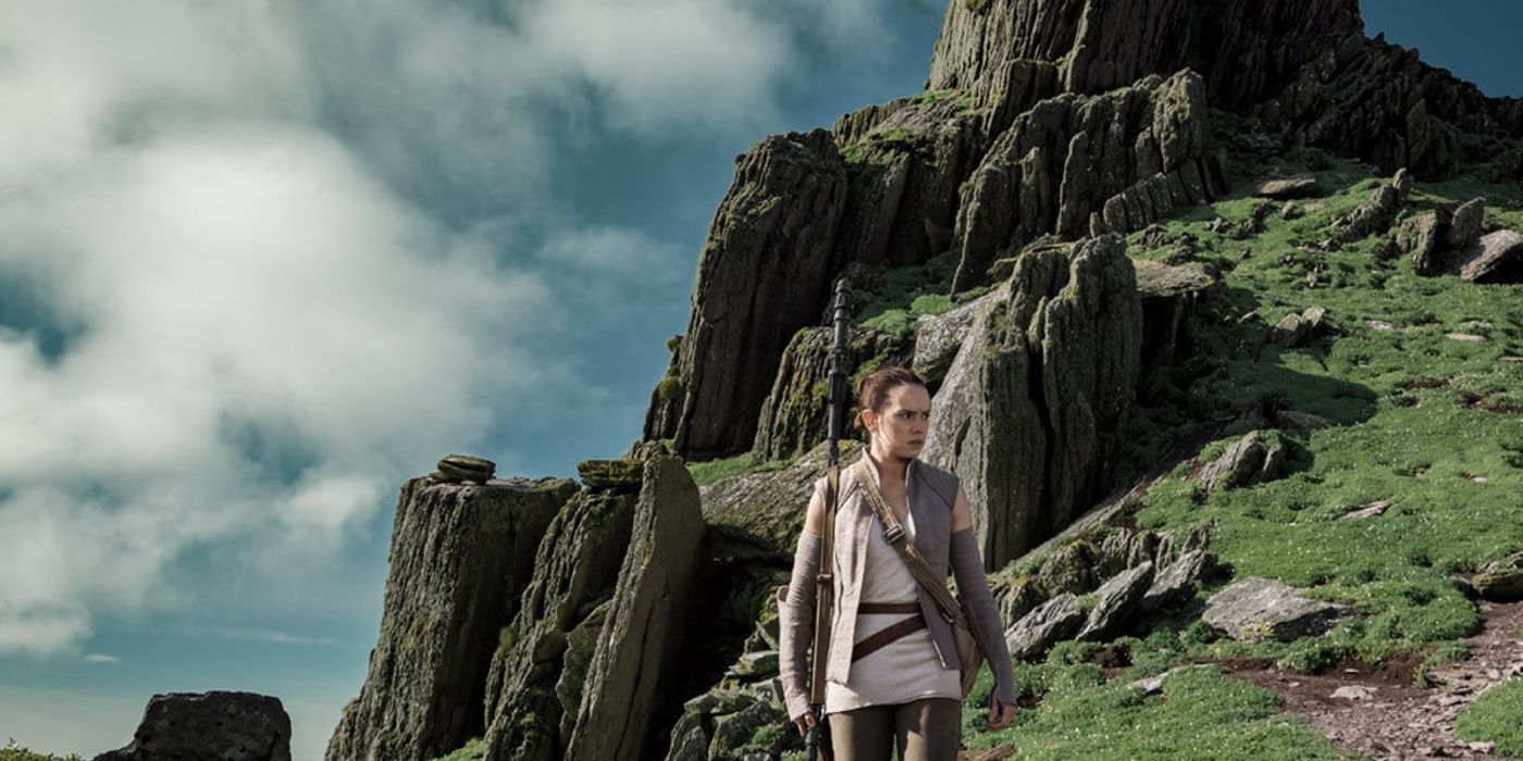 Star Wars Rey on Ahch-To