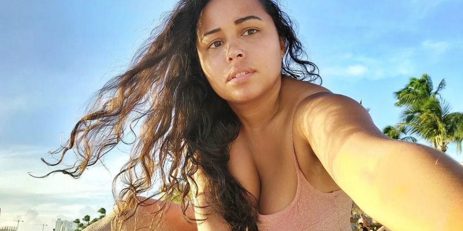Tania Maduro from 90 Day Fiance outside on the beach