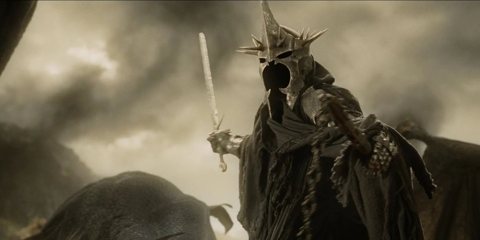 There's Convincing Evidence Halbrand Could Be The Witch-king Of Angmar