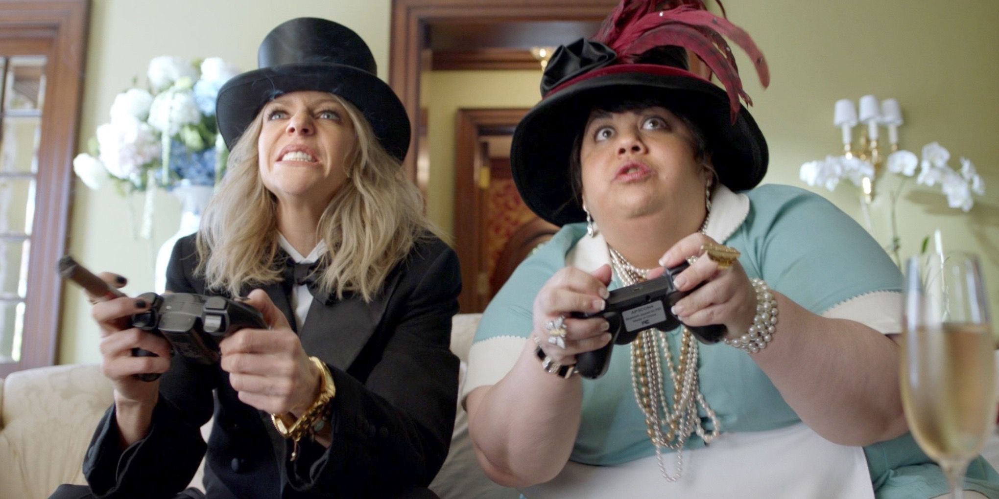 Two women playing video games in The Mick (2017-2018)