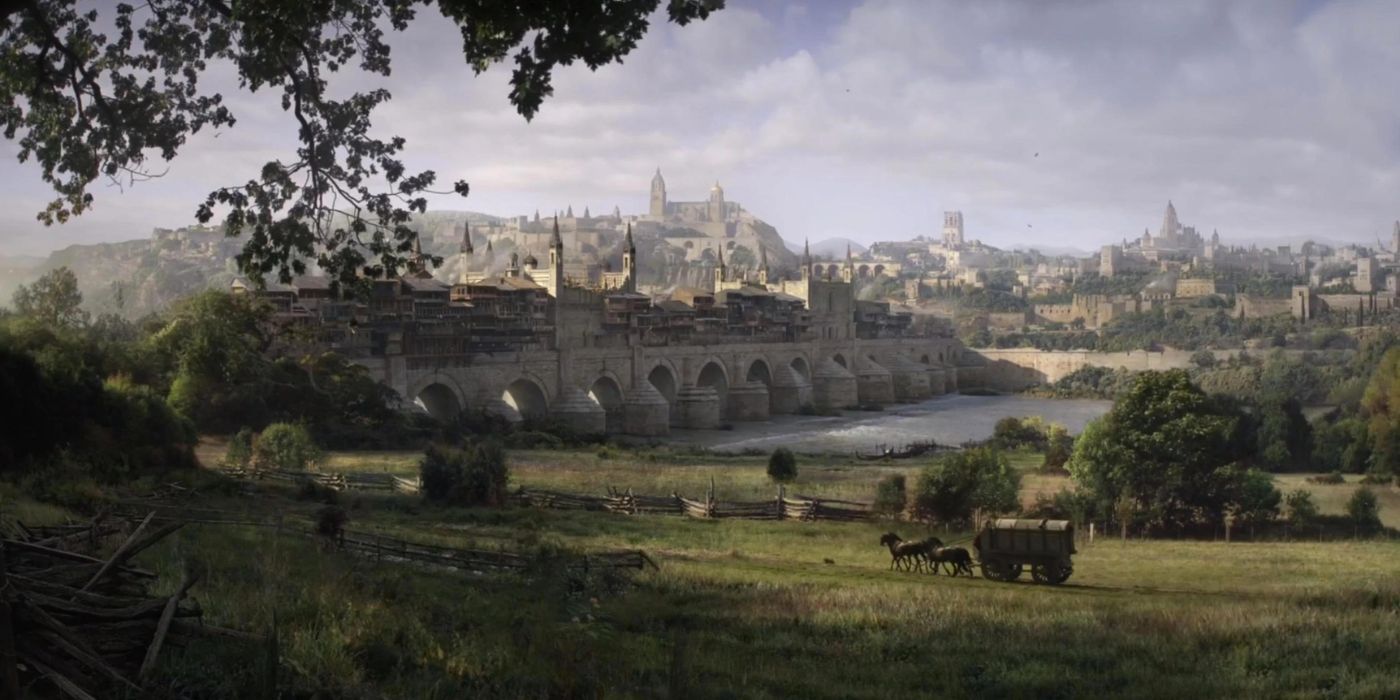 The long bridge of Volantis in Game of Thrones