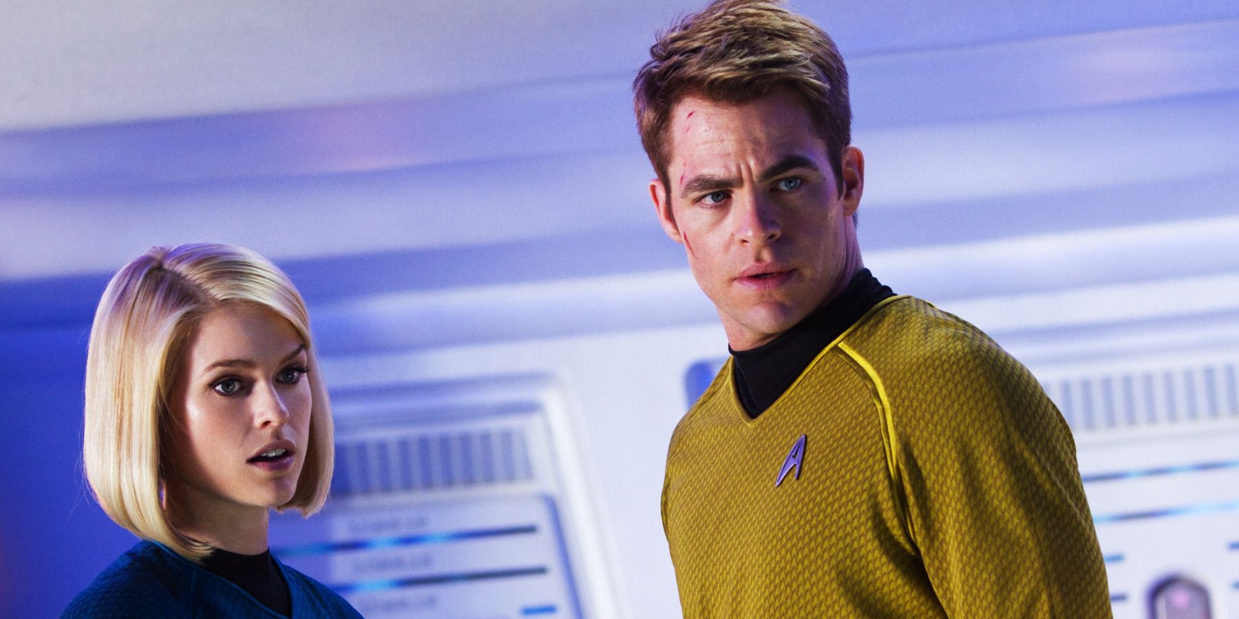 Alice Eve and Chris Pine in Star Trek Into Darkness