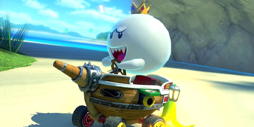 King Boo drives an airship in Mario Kart 8