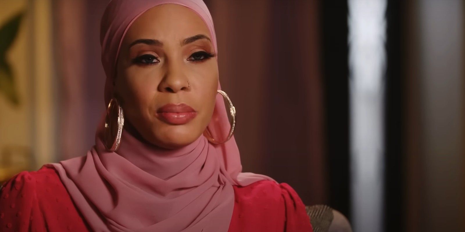 90 Day Fiancé star Shaeeda Sween wearing pink hijab