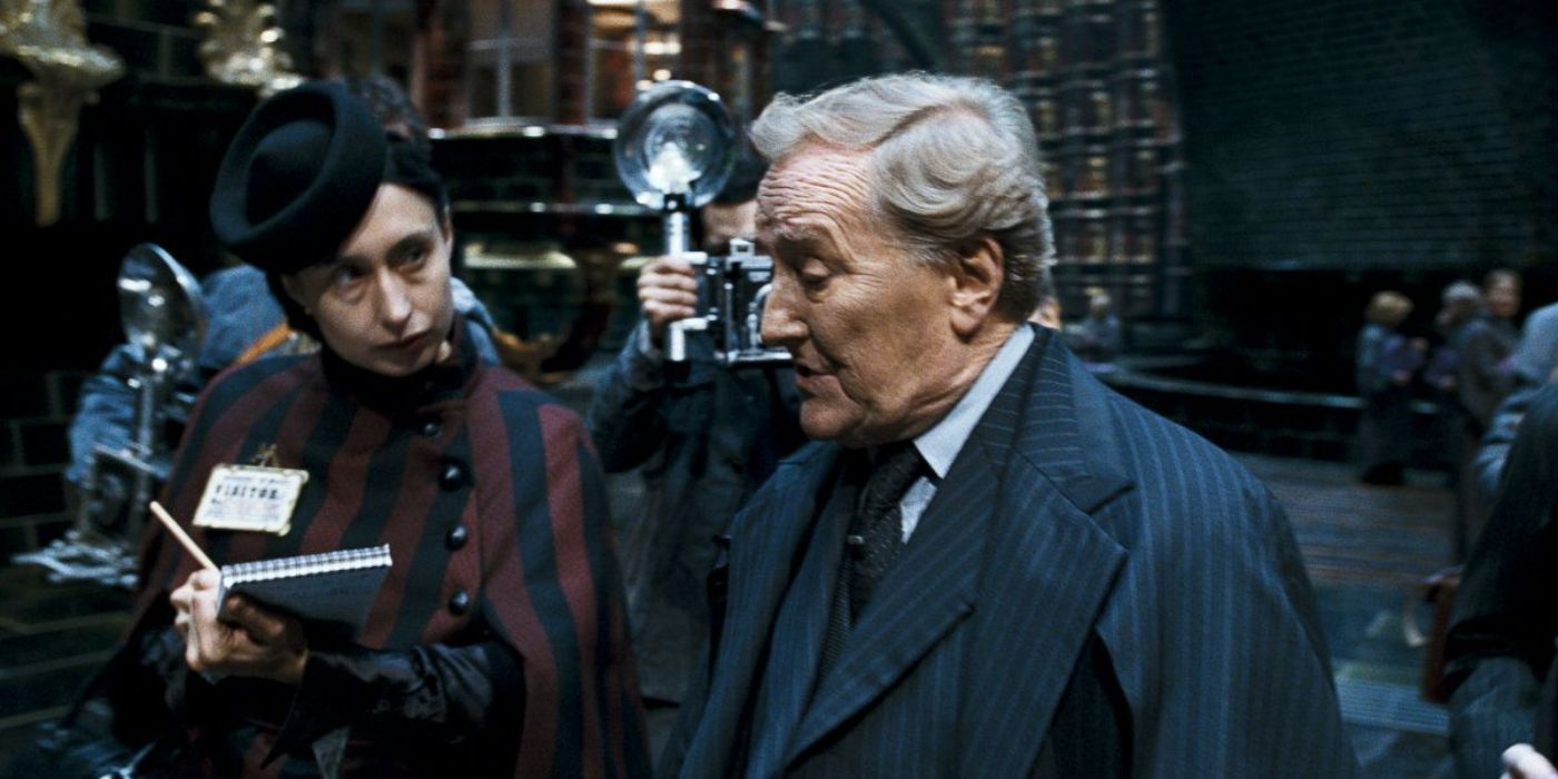 The Minister for magic talking to a reporter in Harry Potter. 