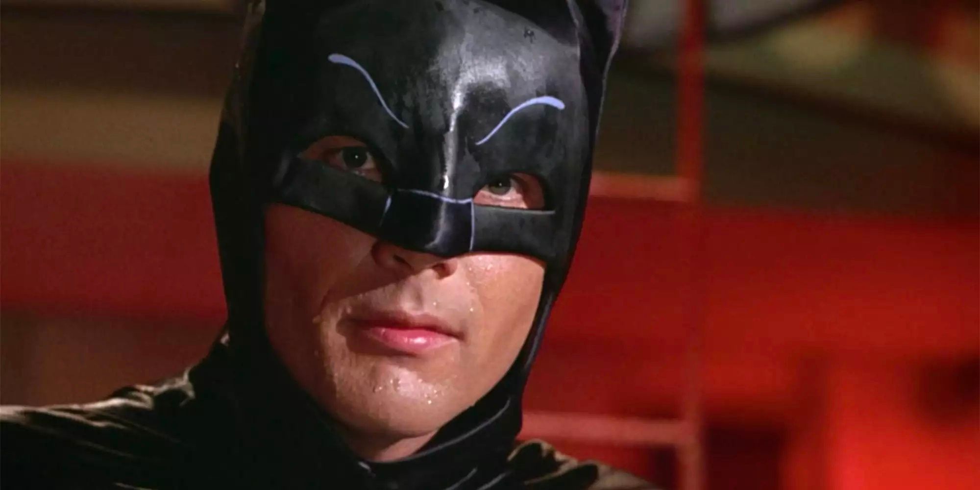 How 1 Batman: The Animated Series Episode Secretly Includes A Live-Action Batman Actor