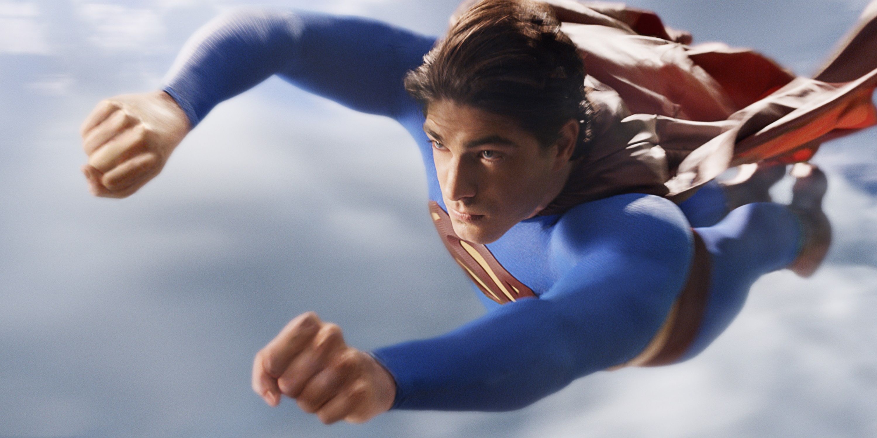 Brandon Routh as Superman flying in Superman Returns (2006)