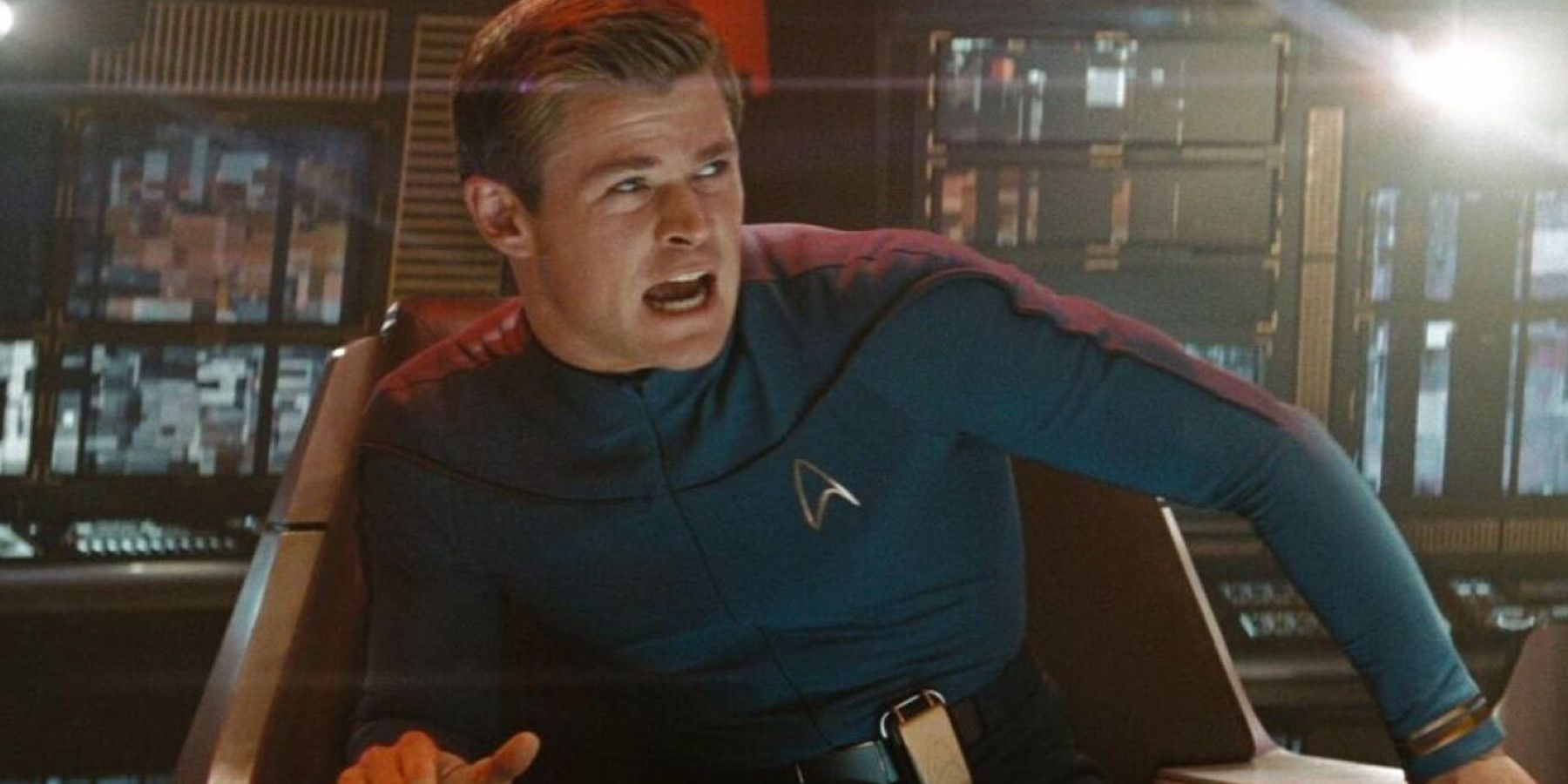 Chris Hemsworth Star Trek(1)