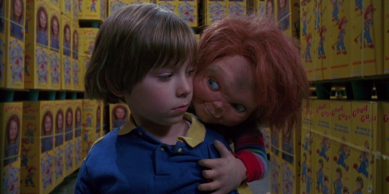 Chucky ataca a Andy en Child's Play 2