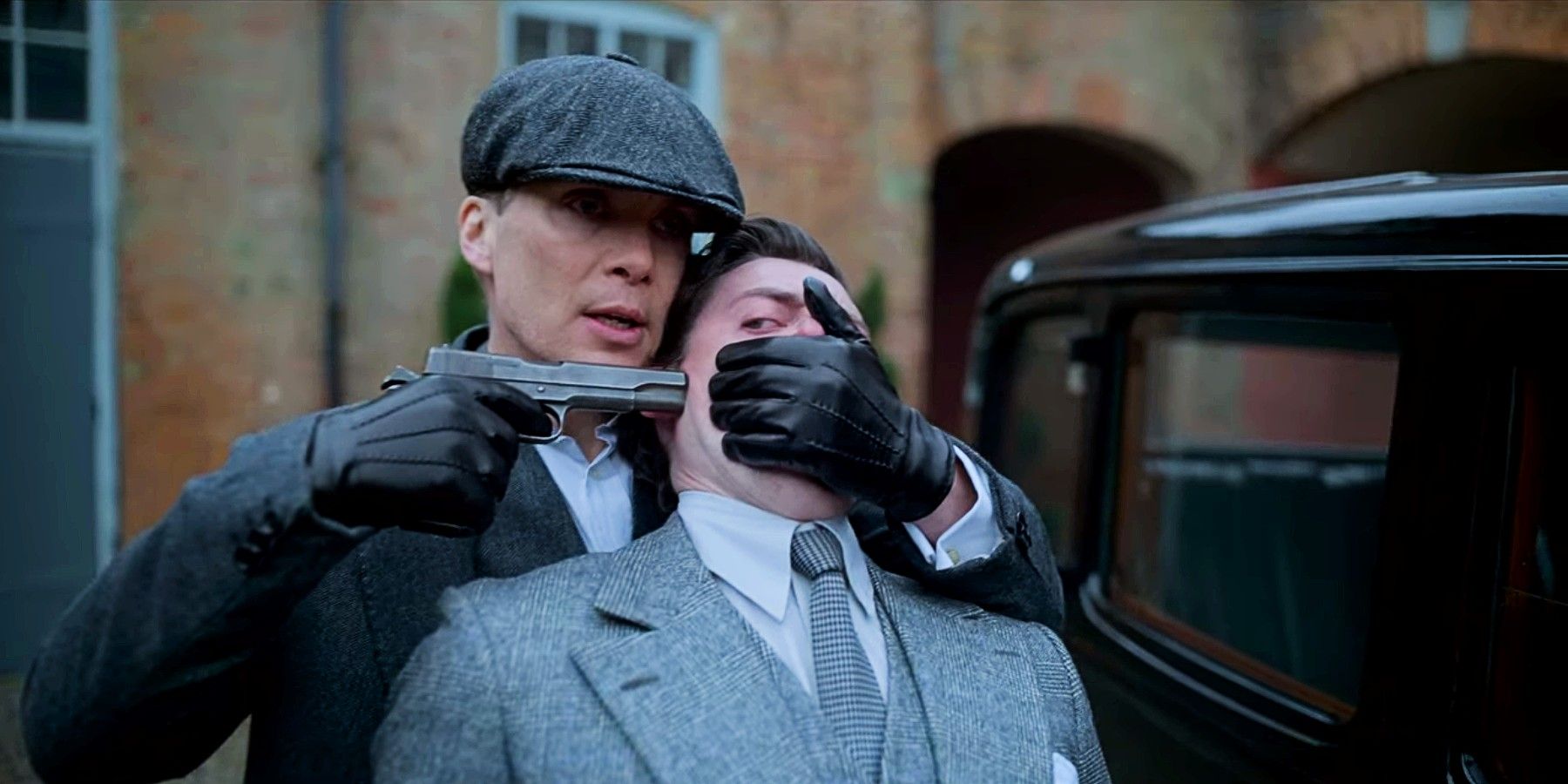 Tommy threatens to kill his doctor in Peaky Blinders
