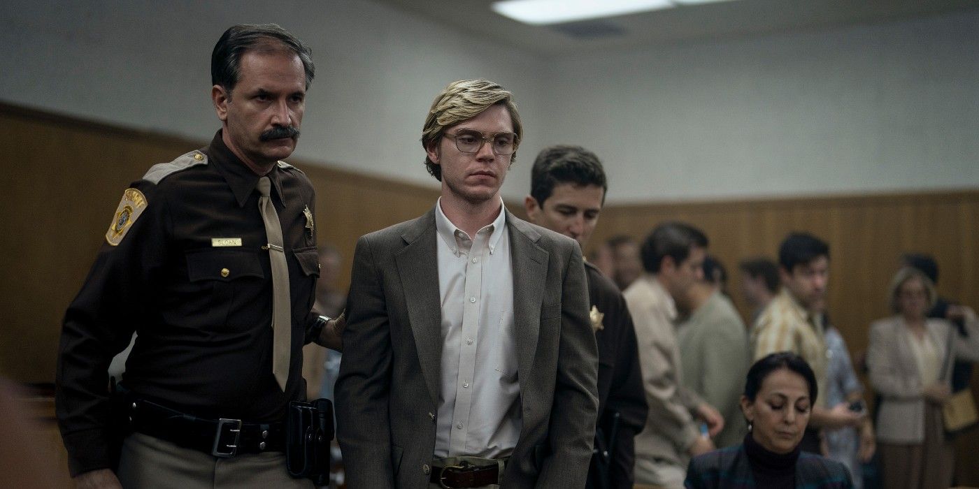 Evan Peters as Jeffrey Dahmer is led into the courtroom from Monster: The Jeffry Dahmer Story 