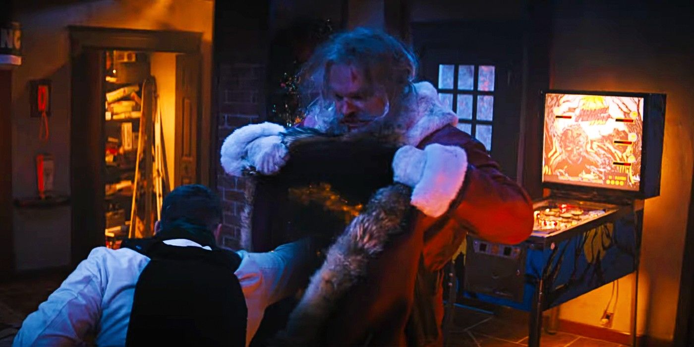 David Harbour como Papai Noel no trailer de Violent Night 