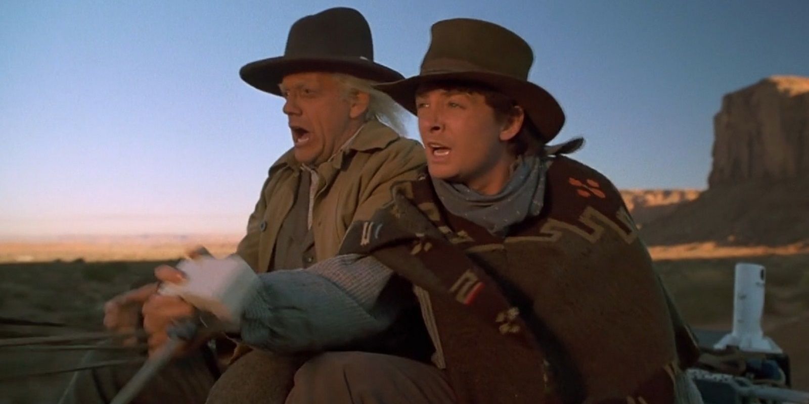Doc y Marty cruzan el Oeste en Regreso al Futuro III