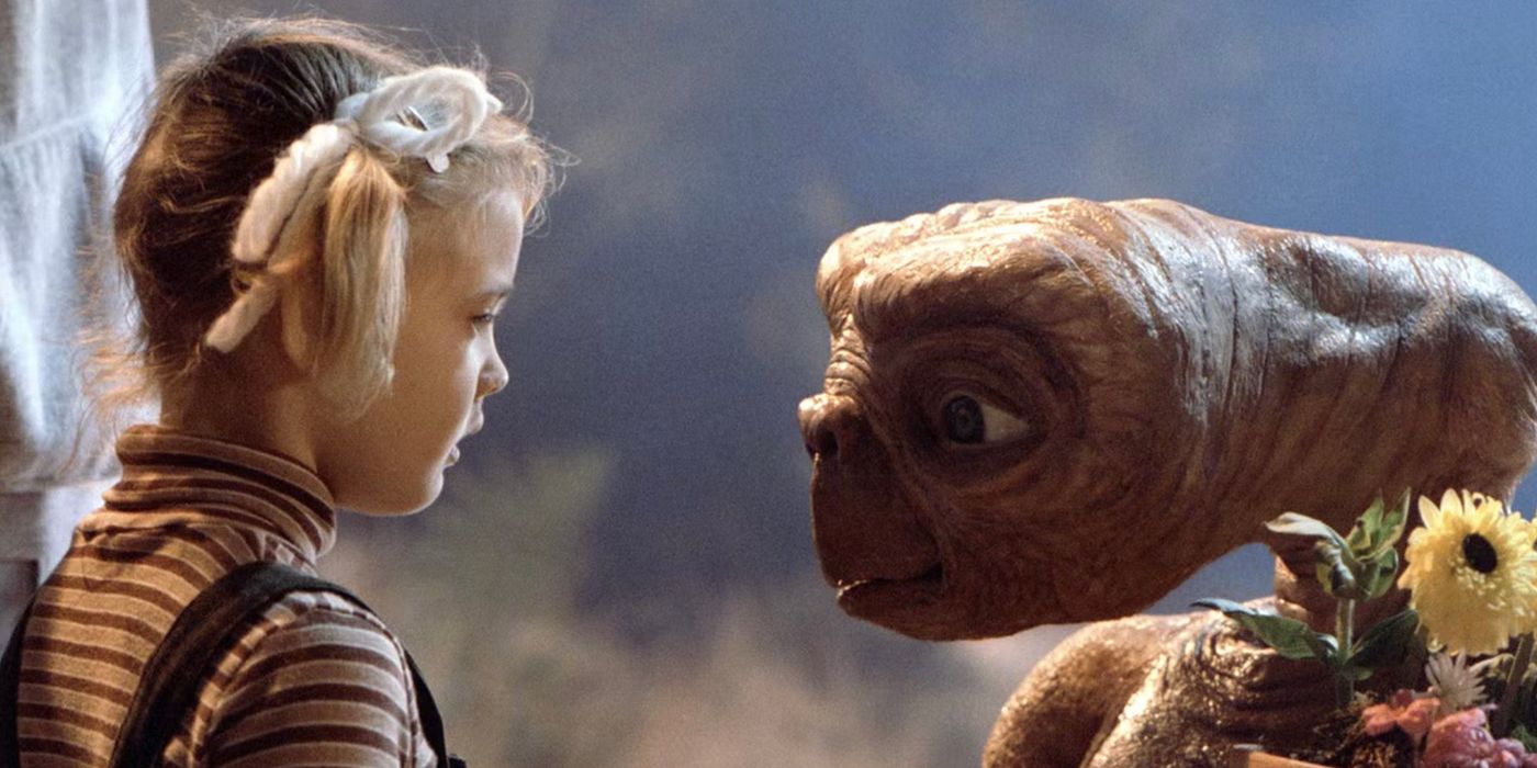 Drew Barrymore Believed E.T. Was Real & Spielberg Encouraged It