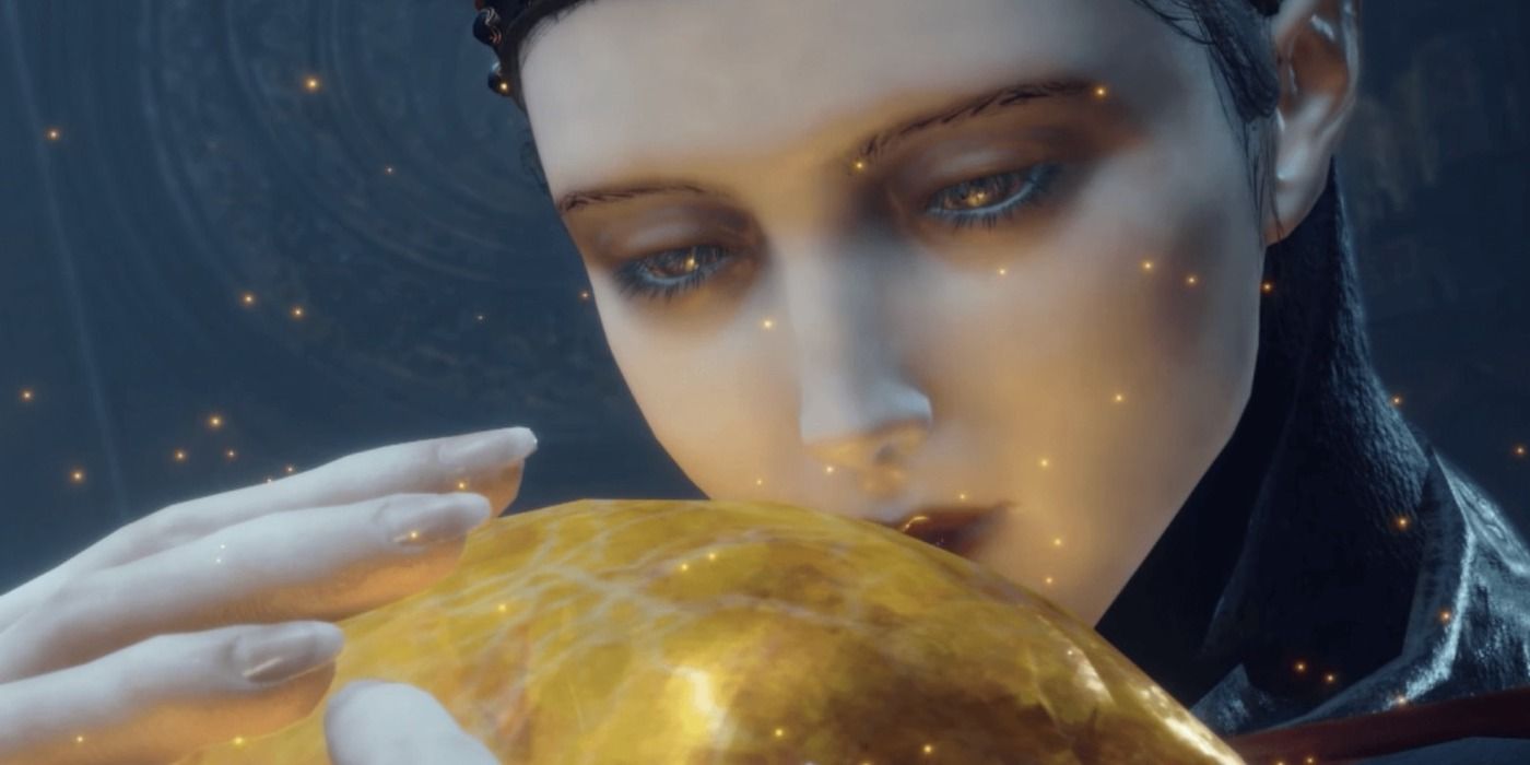 Elden Ring Queen Rennala's amber egg