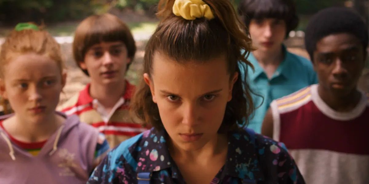 Eleven backed up by her friends in Stranger Things