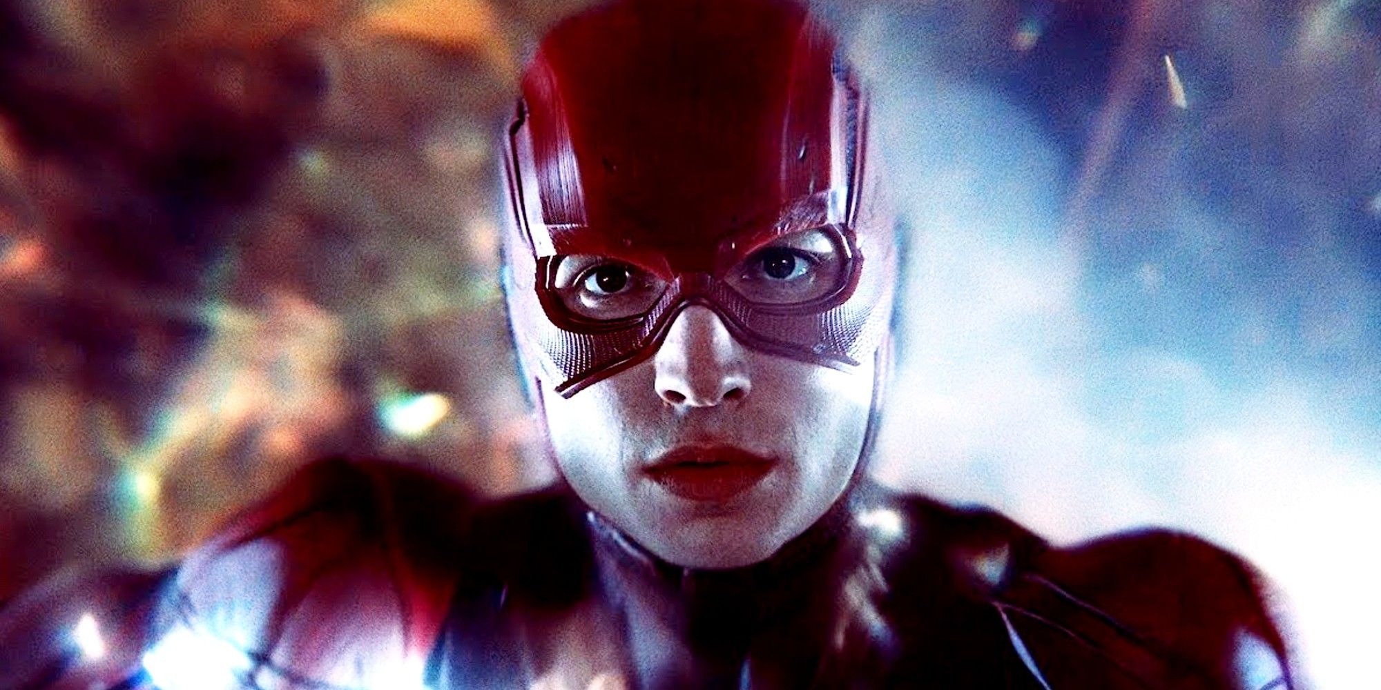 Ezra Miller como o Flash correndo com a Força de Aceleração na Liga da Justiça de Zack Snyder (2021)
