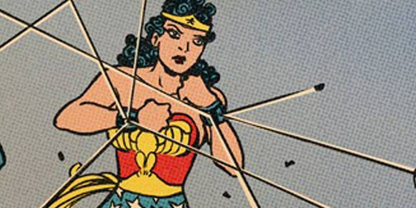 Golden Age Wonder Woman deflecting bullets with her bracelets