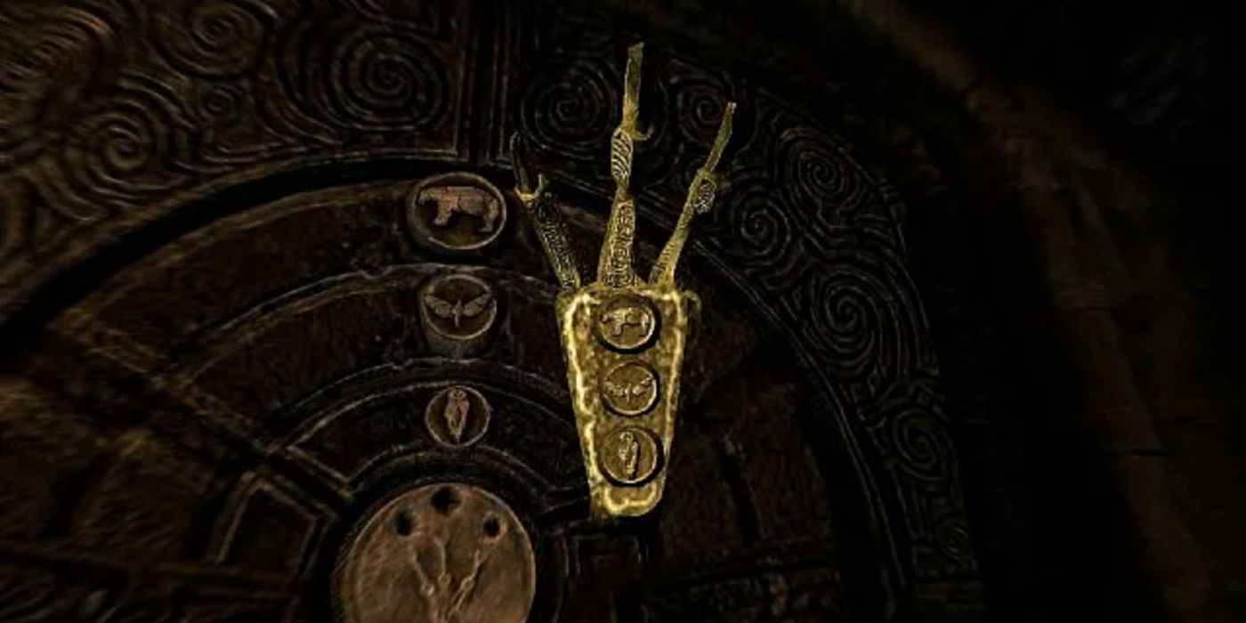 The Golden Claw item being used to solve a puzzle in the titular Skyrim quest.