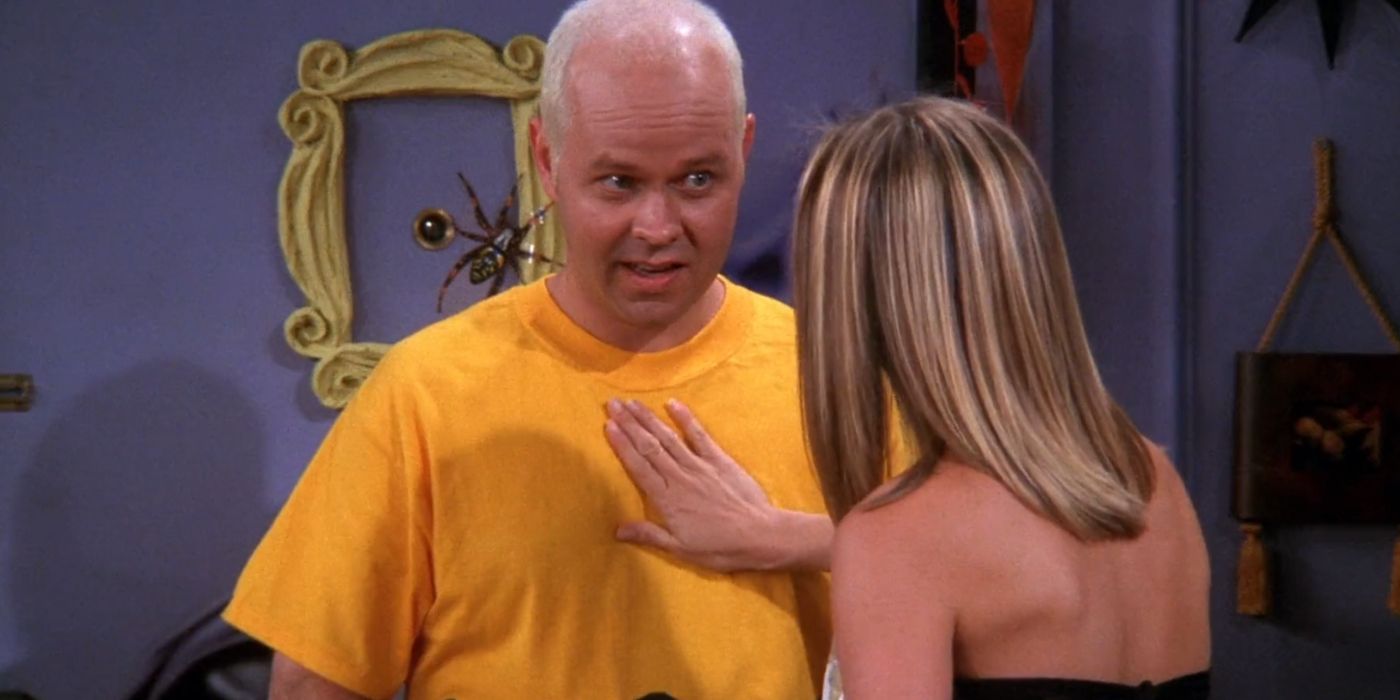 Gunther e Rachel conversando na festa de Halloween no apartamento de Monica em Friends.