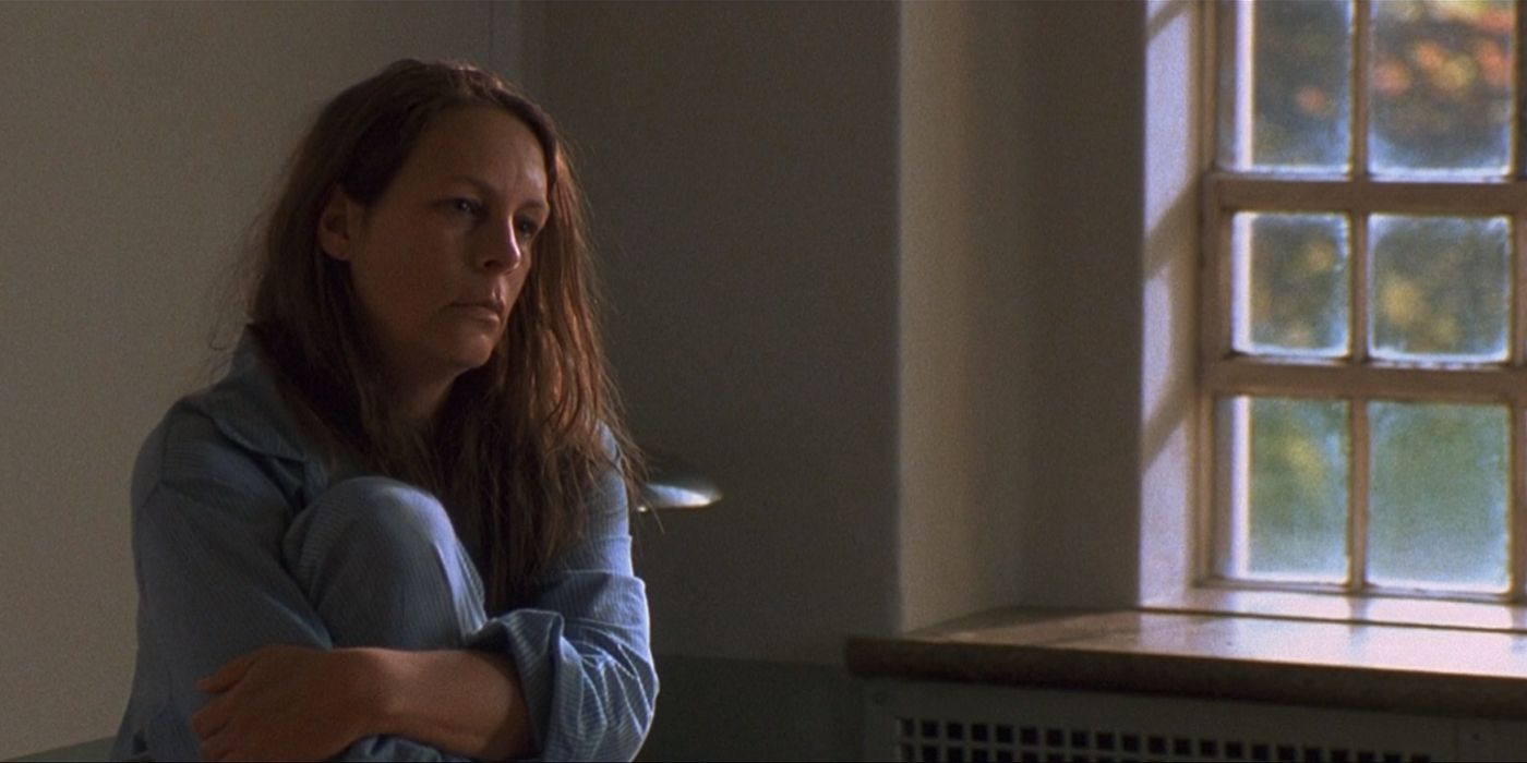 Laurie Strode in a mental institution in Halloween: Resurrection.