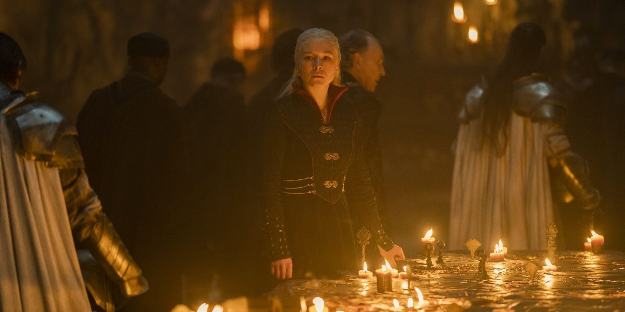 Rhaenyra Targaryen (Emma D'Arcy) en la mesa pintada de Dragonstone
