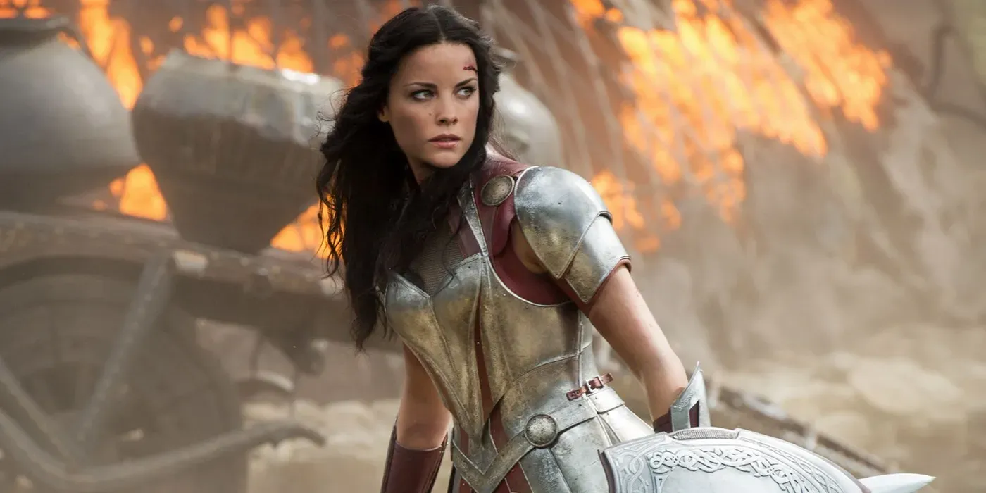 Jaimie-Alexander-as-Lady-Sif