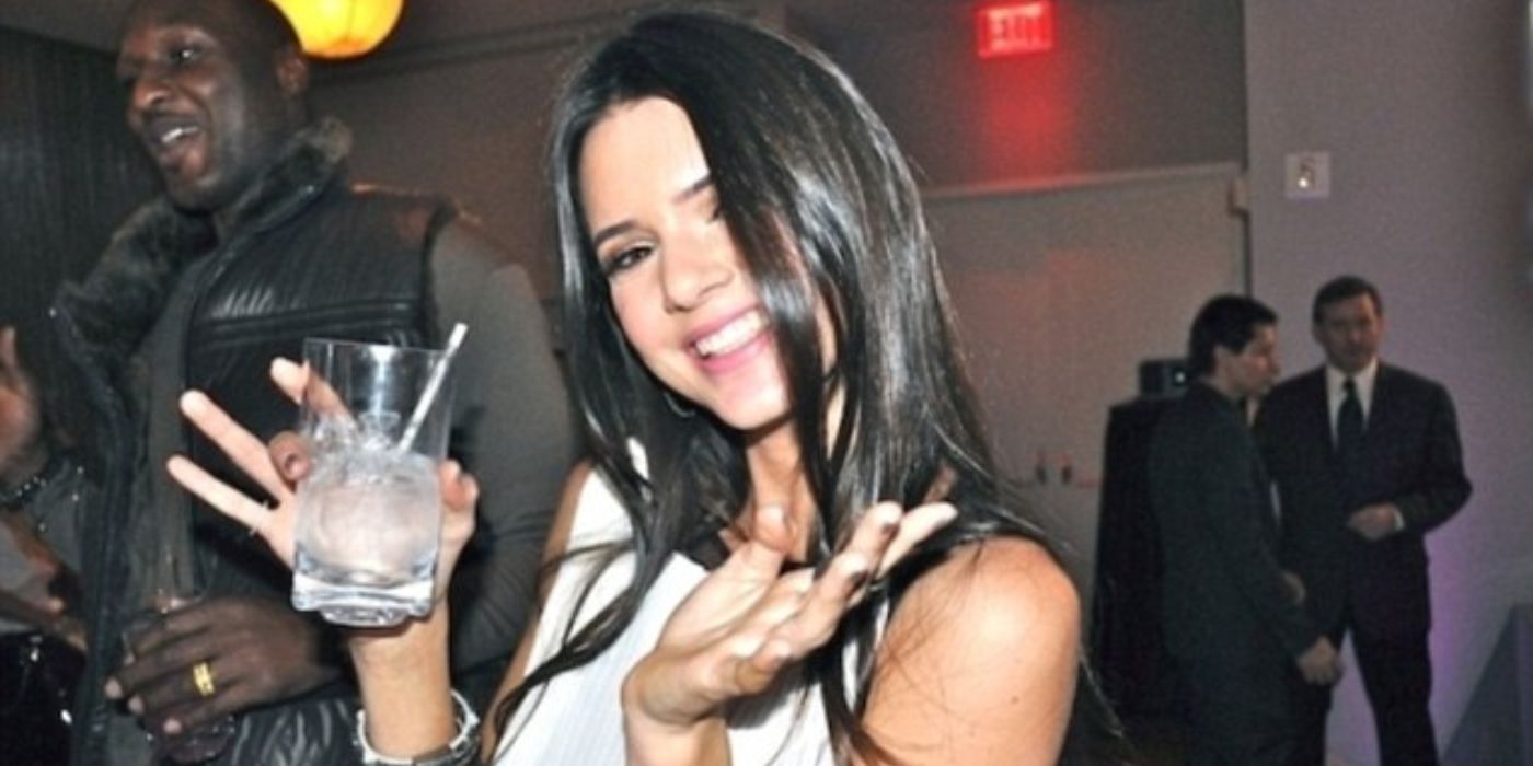 Kendall sorri em sua festa de 16 anos no KUWTK