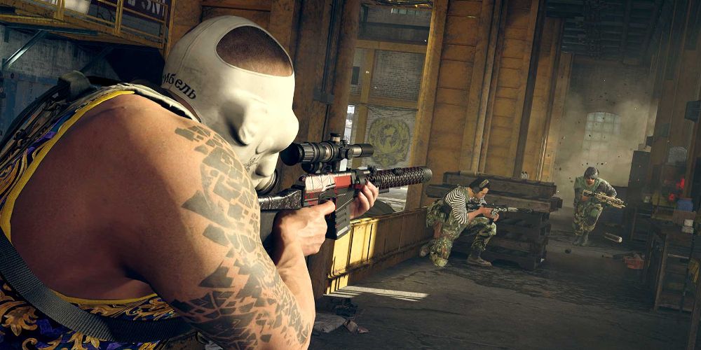 Um jogador mira um tiro na cabeça em Call of Duty