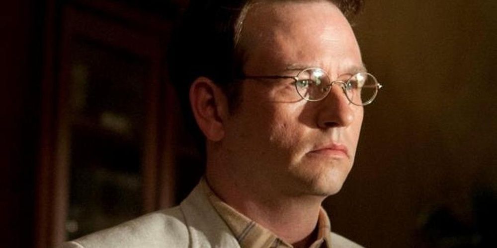 Milton looks serious in The Walking Dead