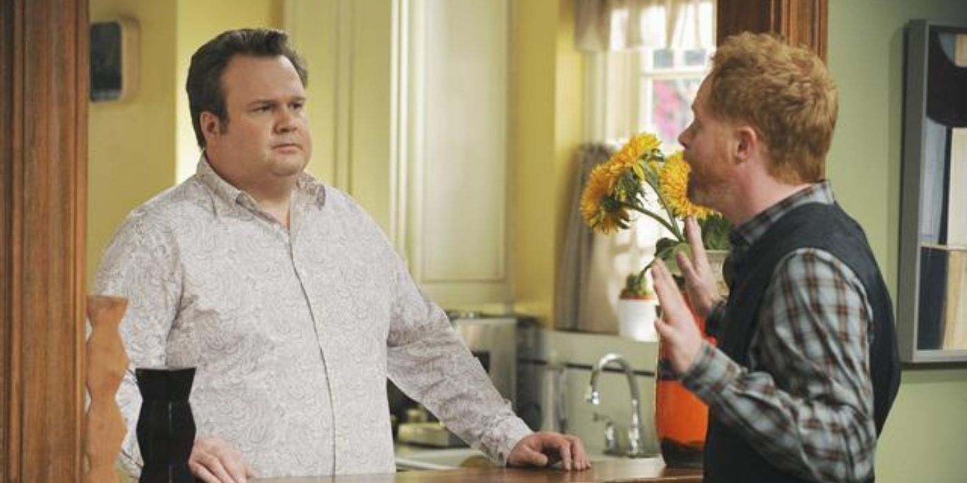 Modern Family Star Candidly Reflects On Scrapped Mitch & Cam Spinoff: "Felt A Little Hurtful"