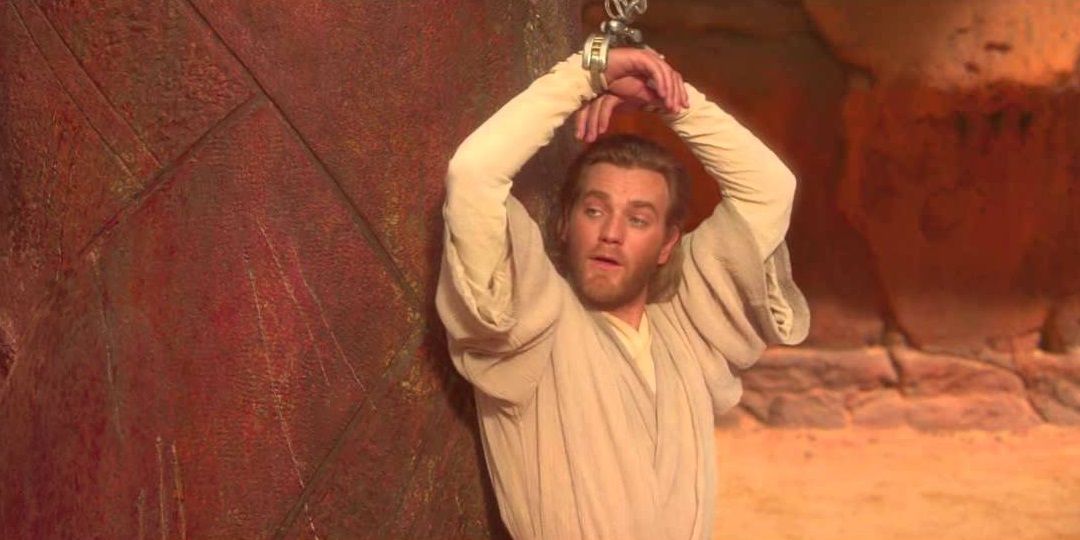 Obi-Wan chained up in Attack of the Clones