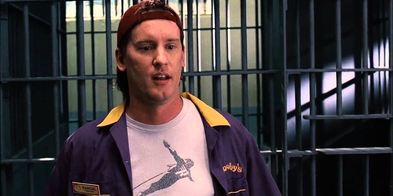 Randal in a jail cell in Clerks 2