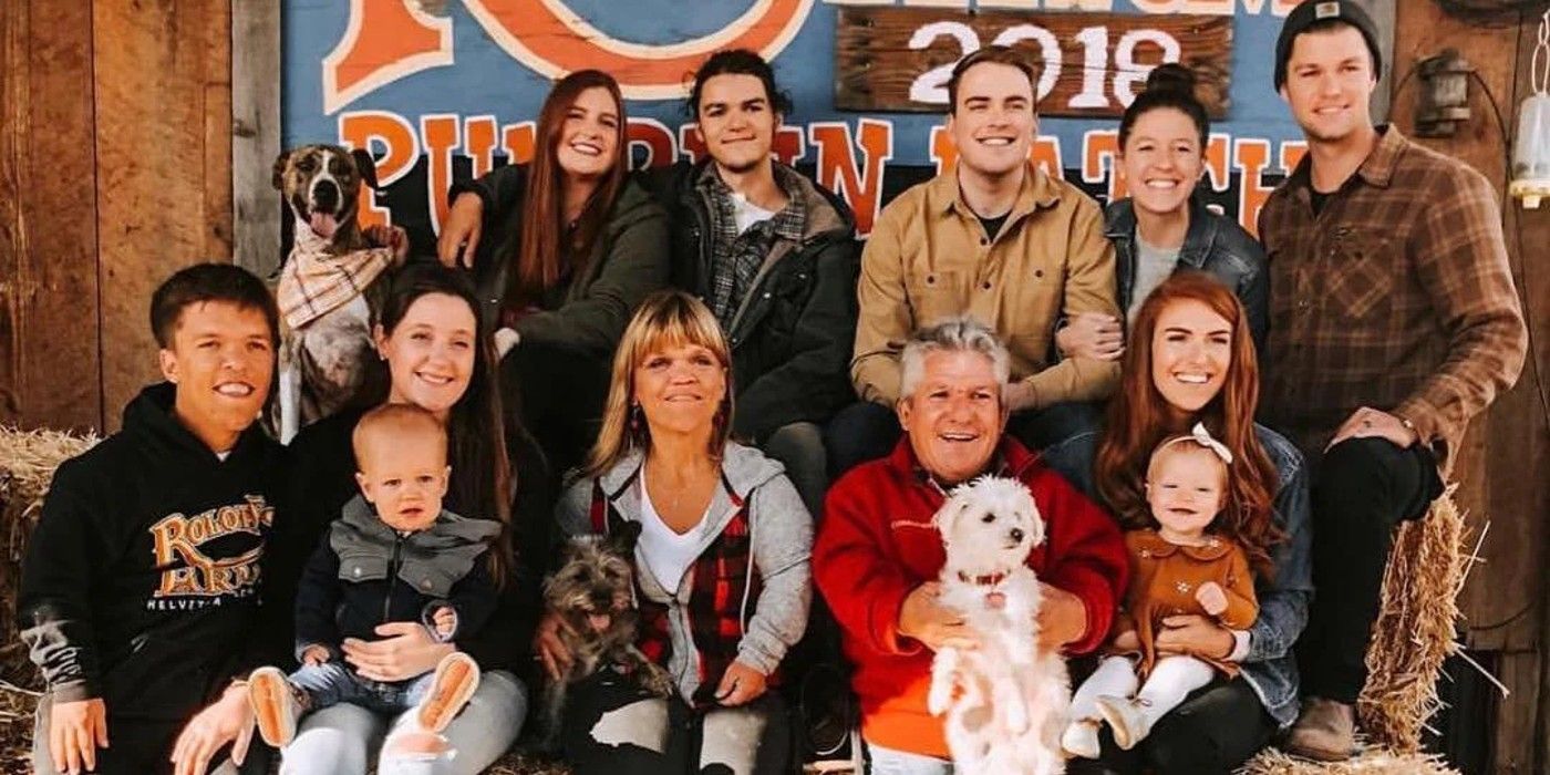 Roloff Family From Little People Big World cast photo everyone smiling