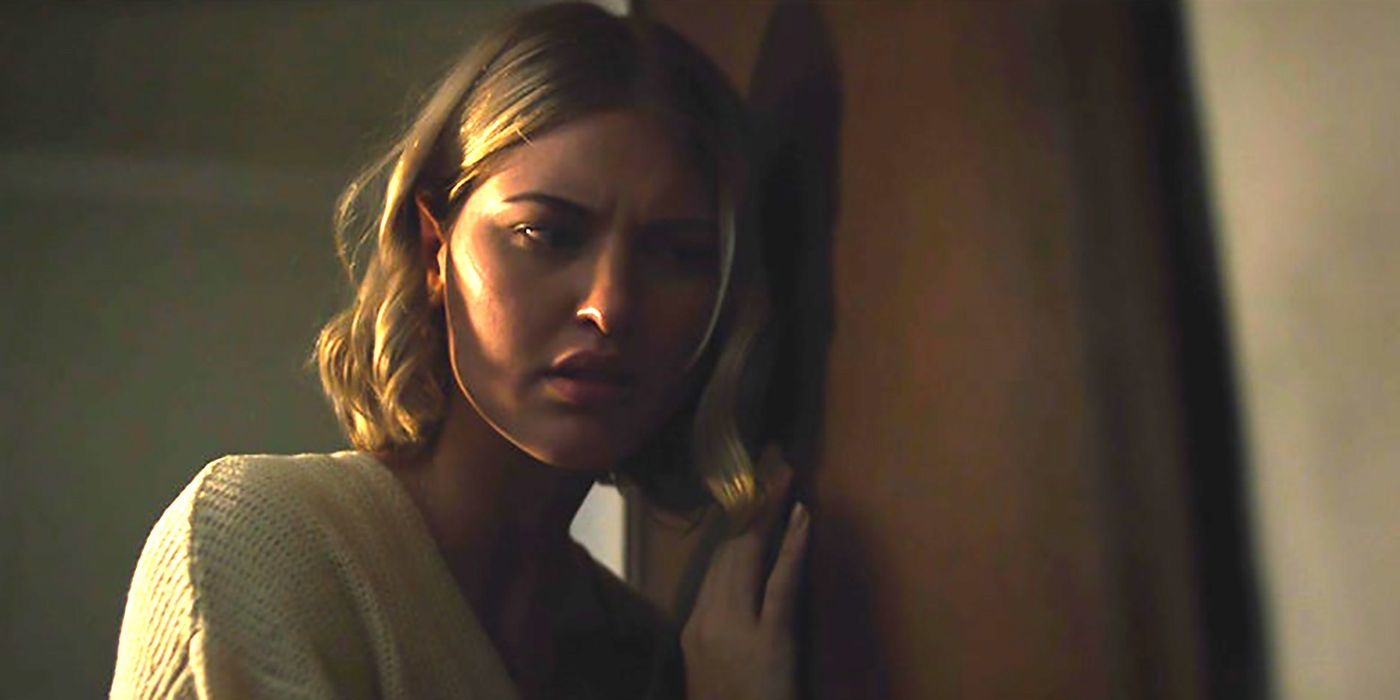 Sarah Grey in The Accursed