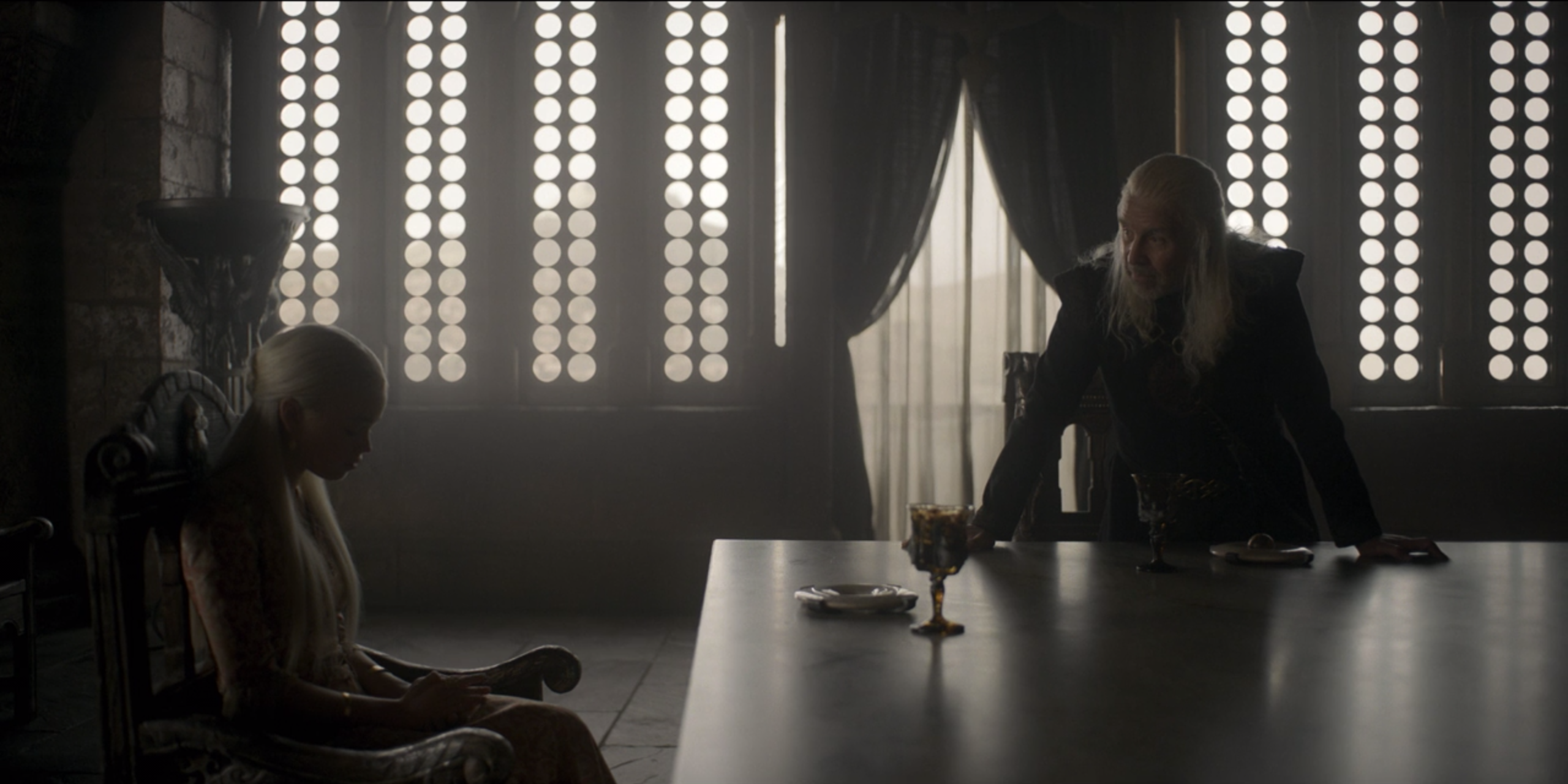 Viserys and Rhaenyra reconciling on House of the Dragon