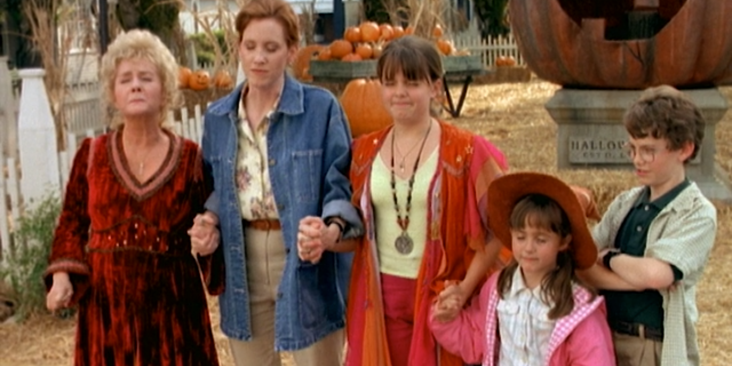 Aggie, Gwen, Marnie, Sophie, and Dylan using their magic in Halloweentown