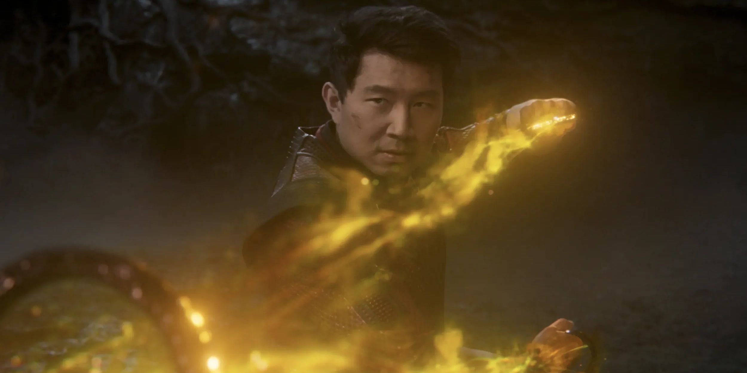 Shang-Chi wielding the Ten Rings
