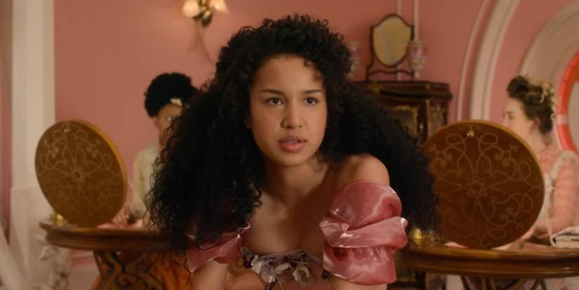 Sofia-Wiley-as-Agatha-in-School-For-Good-and-Evil