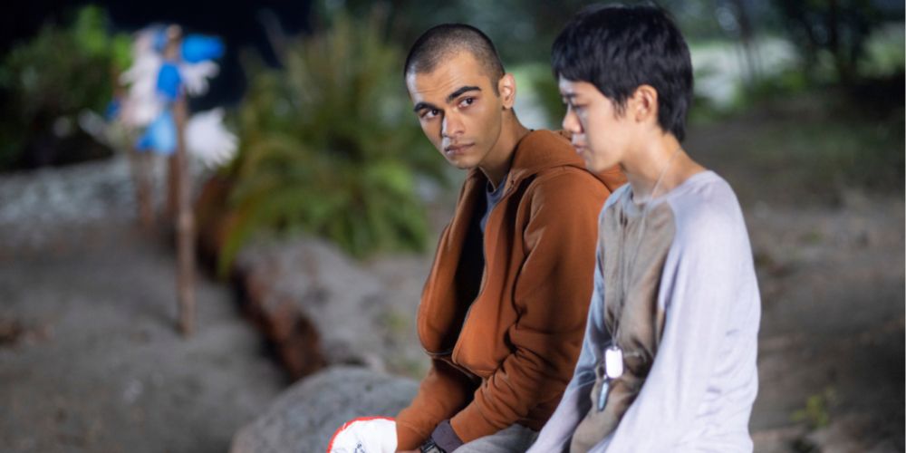 The Midnight Club Amesh and Natsuki sitting together outside