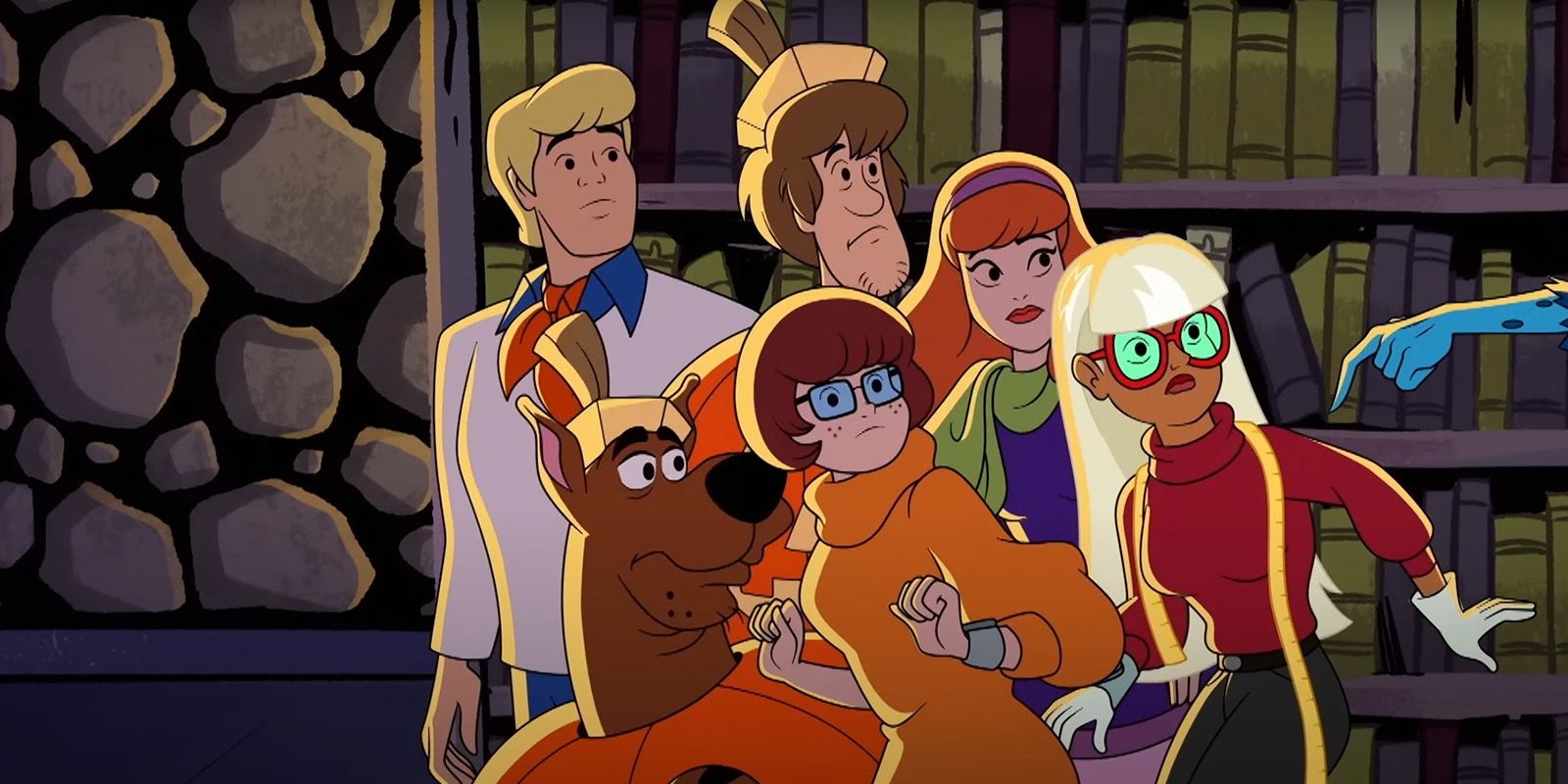 Scooby-Doo Fans Support Velma As A Lesbian, Her Own Animated Series Has  Cast Voice Actors