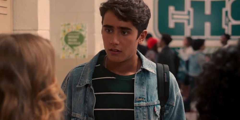 Victor looks at his friends in school in Love, Victor