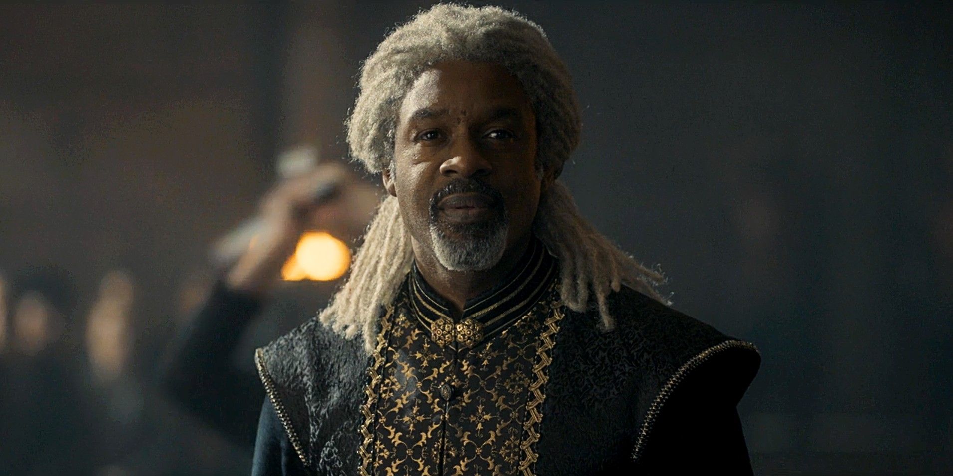 Wil Johnson como Vaemond Velaryon em House of the Dragon episódio 8